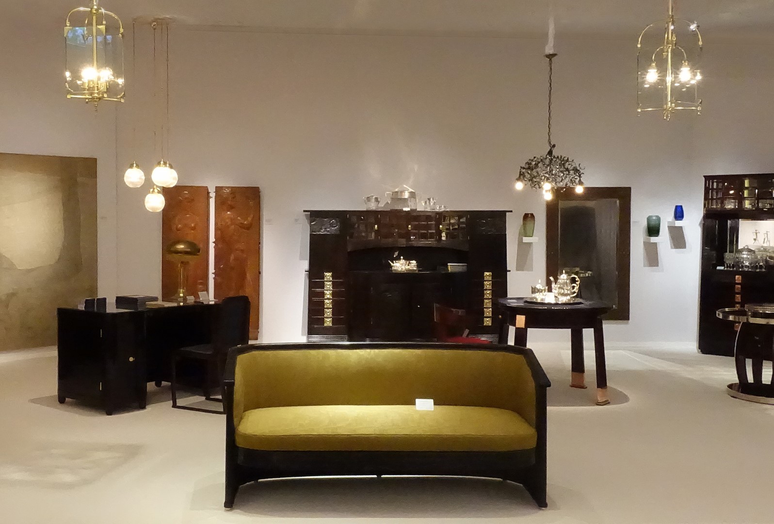Stand Galerie Bel Etage, TEFAF Maastricht.