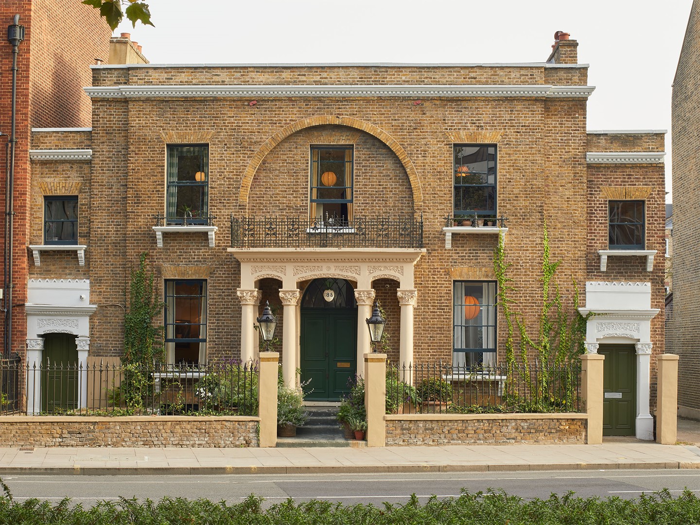 188 Hammersmith Road. Fotografie: Beata Heuman.