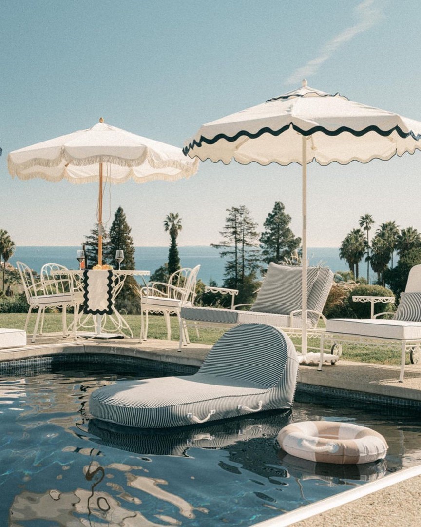 Market parasol en Riviera collectie van Business & Pleasure Co. Fotografie: Business & Pleasure Co.