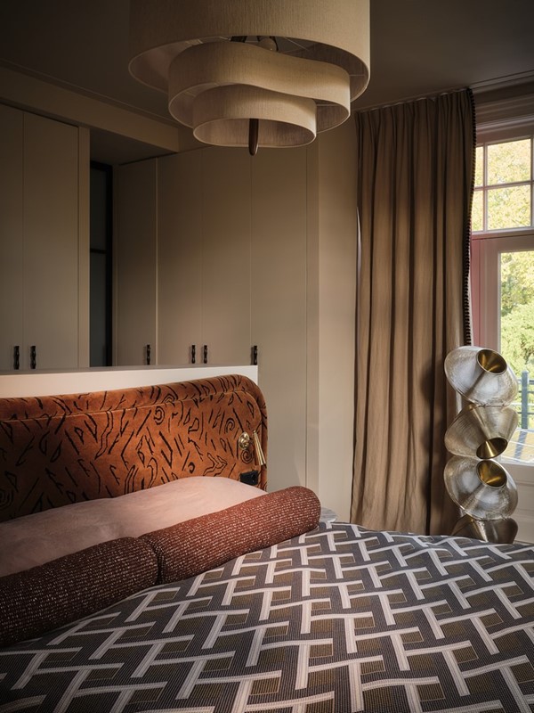 Spelen met herhalingen in een warm familiehuis in Bussum | Residence