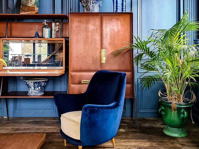 De showroom van Piet Jonker door RmariusB.