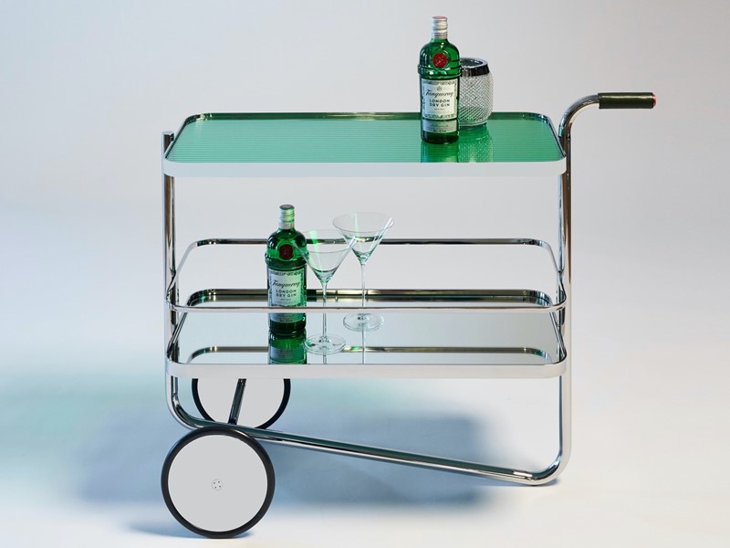 De bar cart ontworpen door Thonet & Tanqueray.