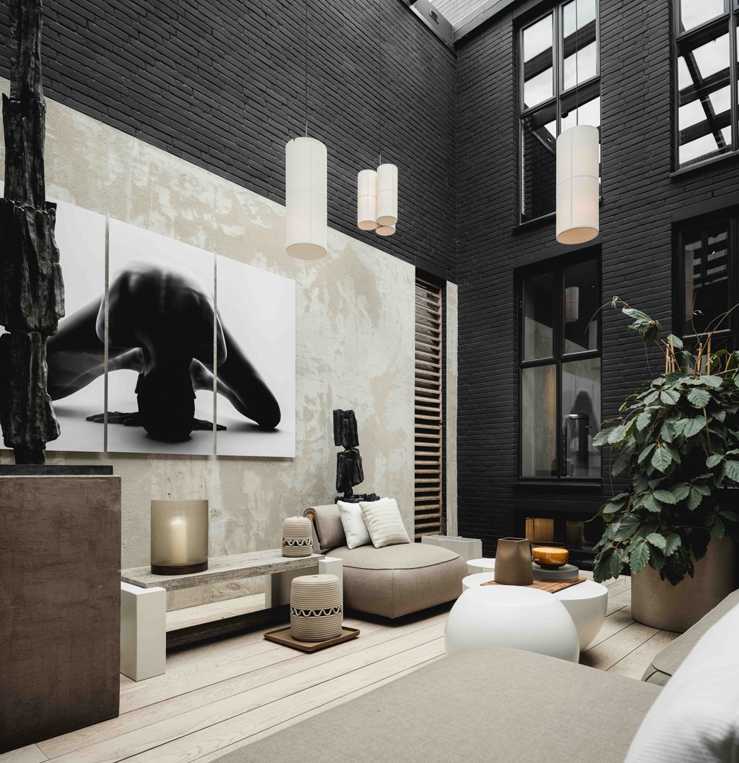 Wolterinck x Meridiani x Hungry Eye. 