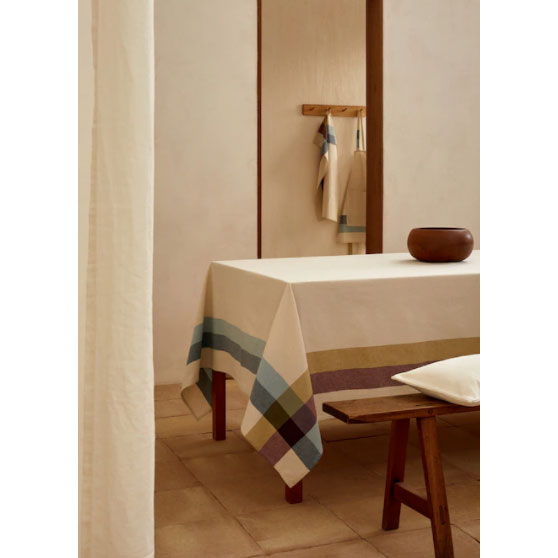 MANGO – TAFELKLEED IN NATUURKLEUREN