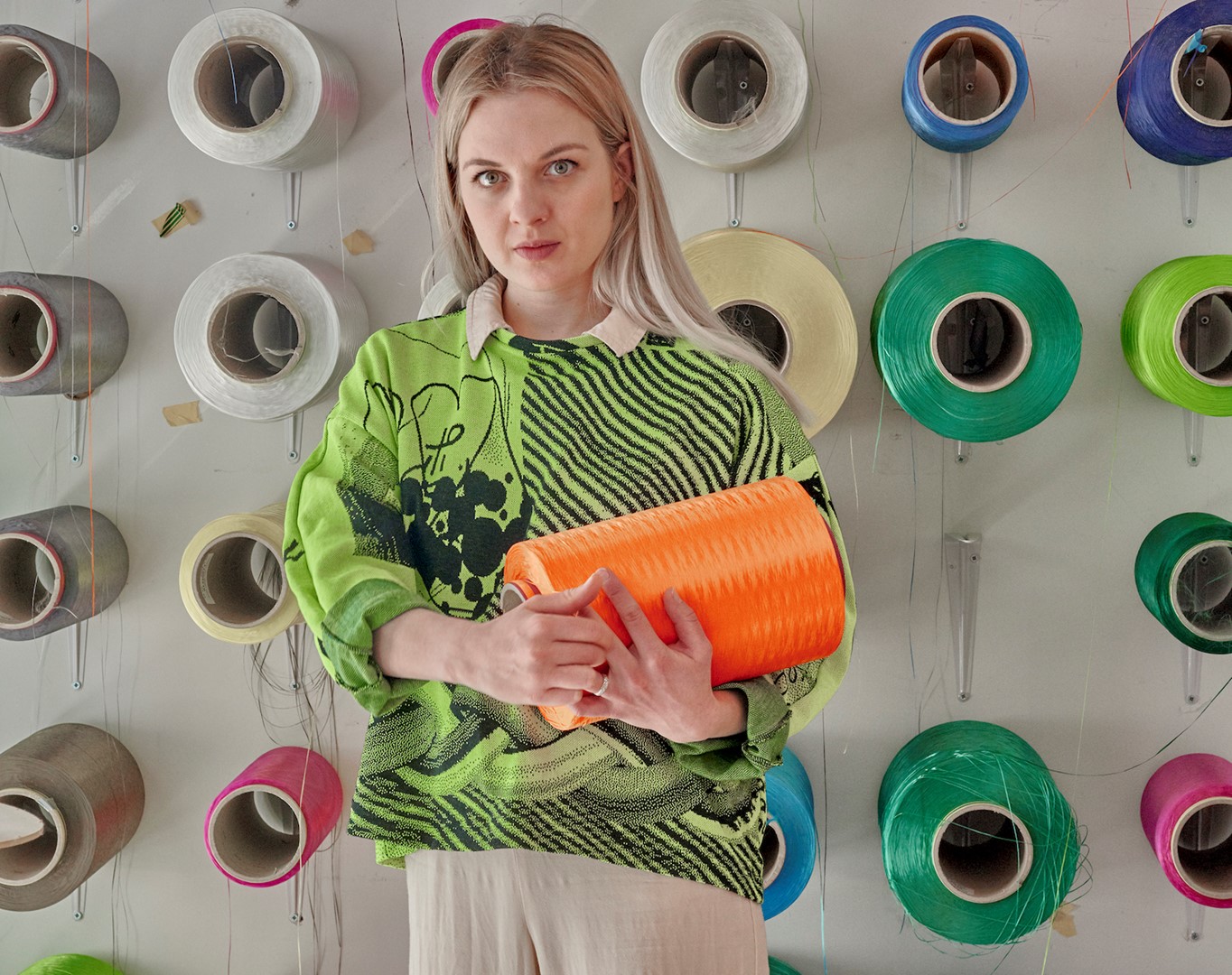 Joana Schneider in haar studio in Amsterdam.