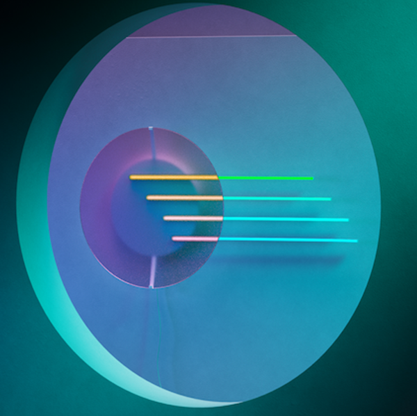 APTUM – KLEURRIJKE LAMP