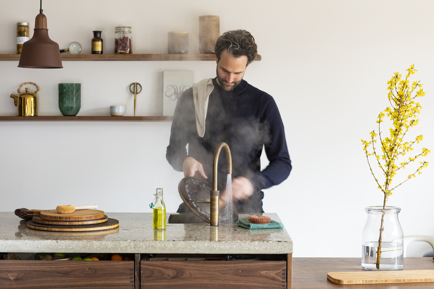 De Fusion Quooker-kranen in messing patina kleur.