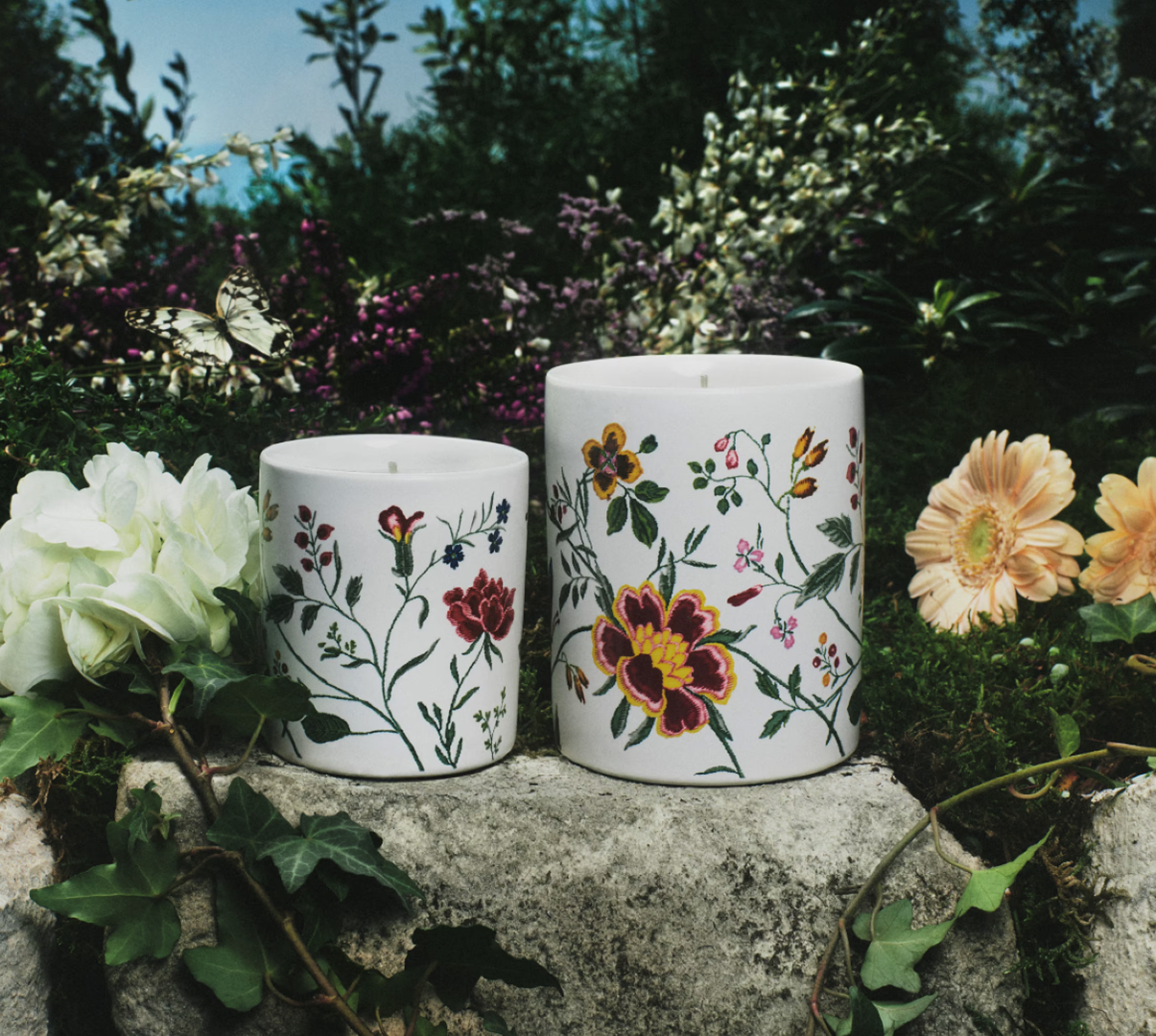 De kaarsen van Dior zijn geïnspireerd op de beroemde ABCdior sjaal.