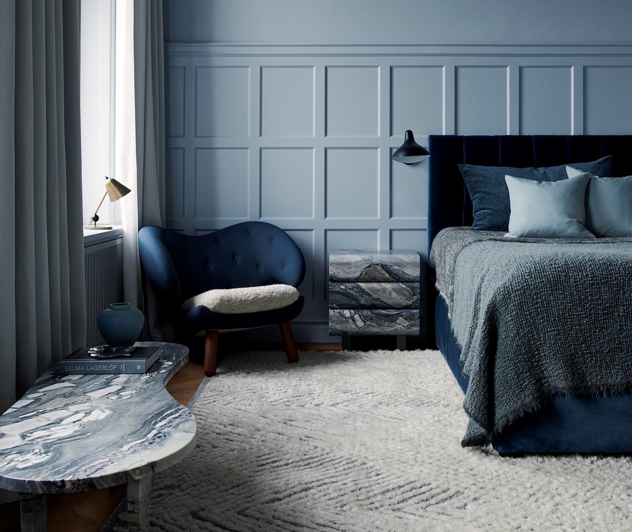 De Pelican Chair, ontworpen door Finn Juhl. Foto: Kristofer Johnsson/Living Inside voor Residence ½, 2022. 