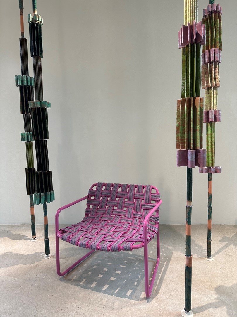 Baleari stoel van Paola Lenti, ontworpen door Lina Obregón.