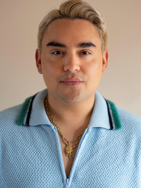 Jaq Rapper Joey Jaq: binnenkijken in zijn Amsterdamse bovenwoning vol maximalisme