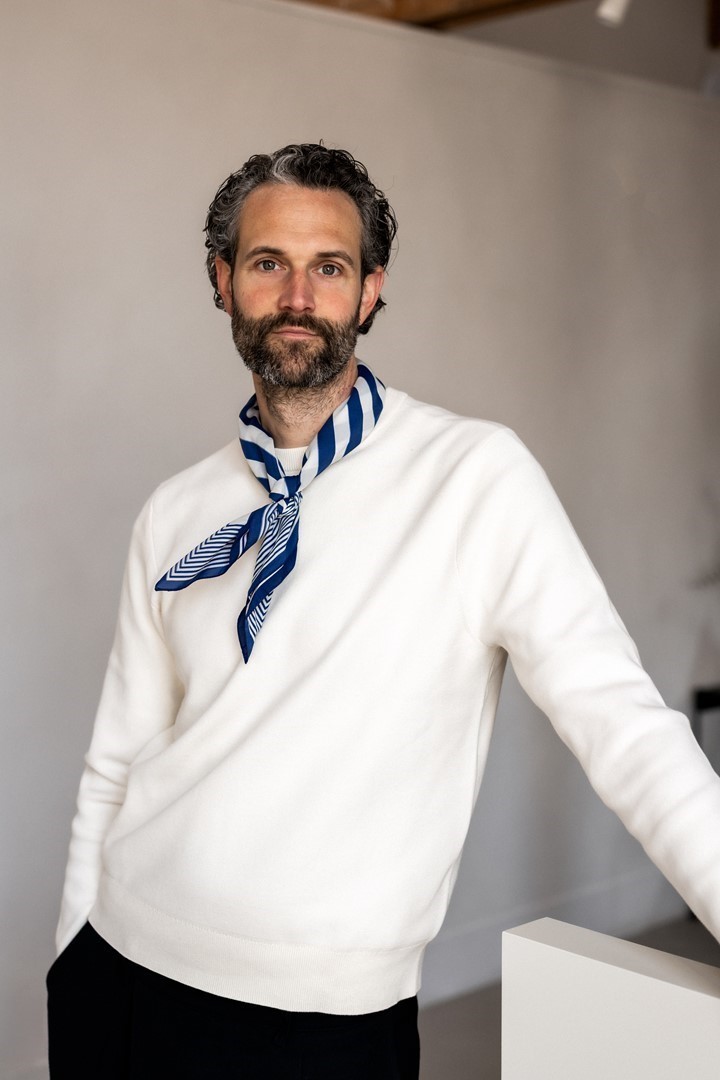 Ontwerper Sjoerd Vroonland in zijn atelier in Amsterdam