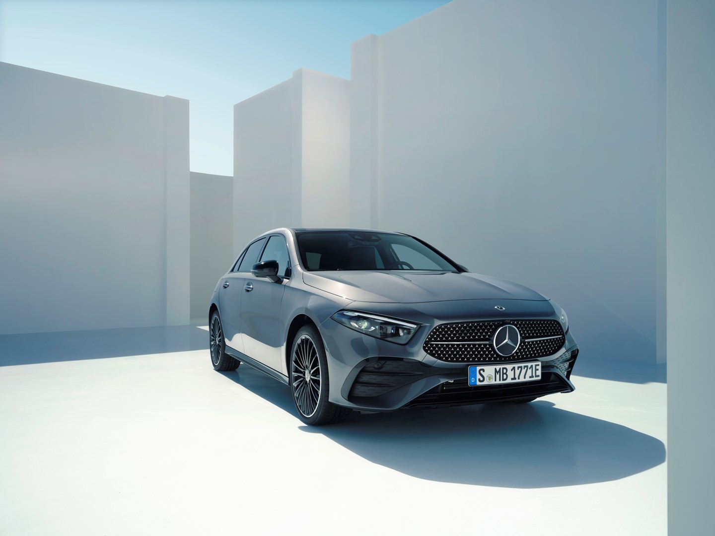 De Mercedes AMG A-Klasse hatchback 35 4MATIC. Fotografie: Mercedes.