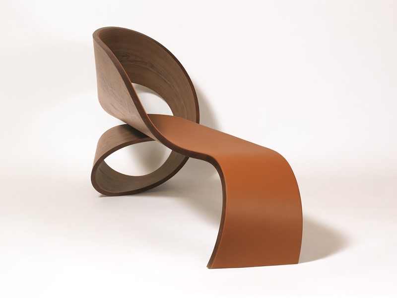 LONGCHAMP X PIERRE RENART, Banc Wave. Fotografie: Gary Schermann.