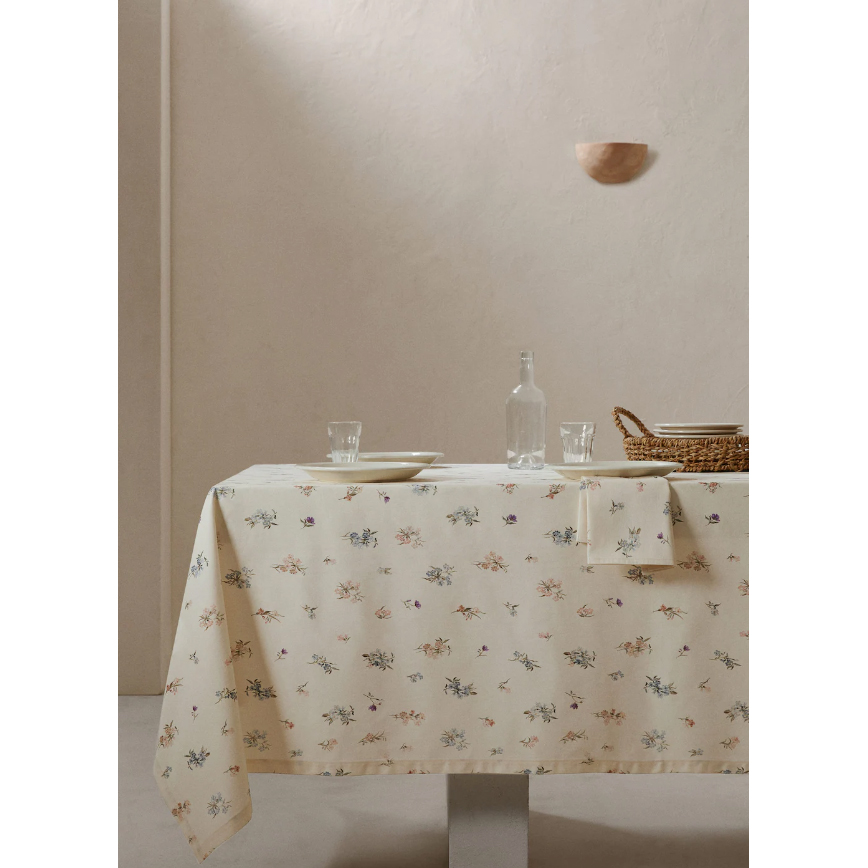MANGO HOME – TAFELLAKEN MET BLOEMEN