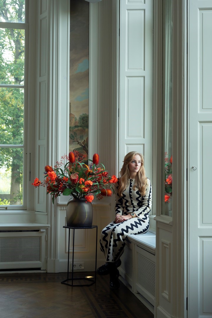 Ada-Louise Huisman in haar experience studio in Veenendaal. Fotografie: Fionora.